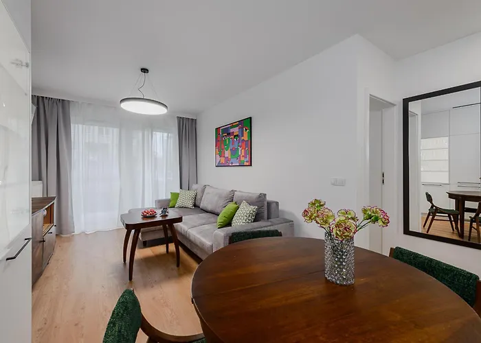 Shortstaypoland Jagiellońska B70